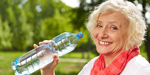 Dehydrierung: Ältere Menschen sind höhrerem Risiko ausgesetzt