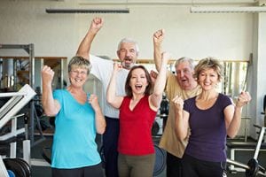 Wie man laut der Verhaltensforschung auch noch im Alter mit Sport beginnen kann