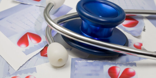 Das Risiko für Komplikationen oder Sterblichkeit durch das Broken-Heart-Syndrom