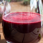 Rote-Bete-Saft hilft älteren Erwachsenen, ihren Blutdruck in nur zwei Wochen zu senken