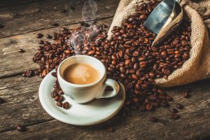 Ihr täglicher Kaffee könnte das Demenzrisiko um 35 Prozent senken 1